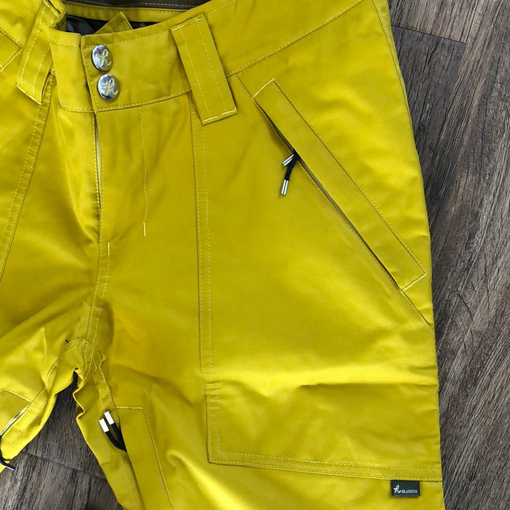 Holden Outerwear Ladies snowboard pants